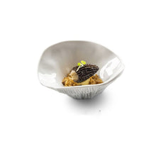 画像をギャラリービューアに読み込む, Art Ceramic Surprise Accent Plates